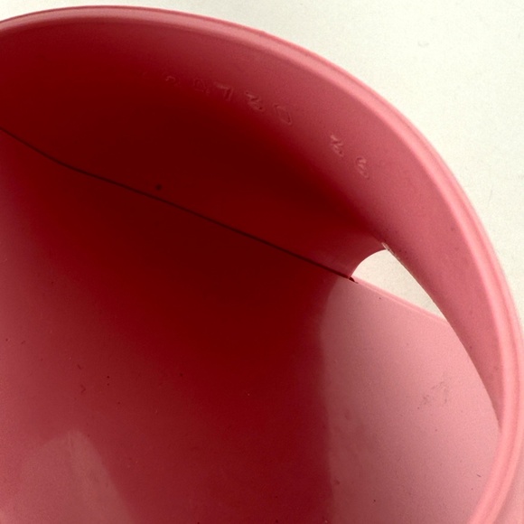 GUCCI Rubber Pink Wild Rose Platform Slide Sandals 36, 6 - Picture 10 of 15